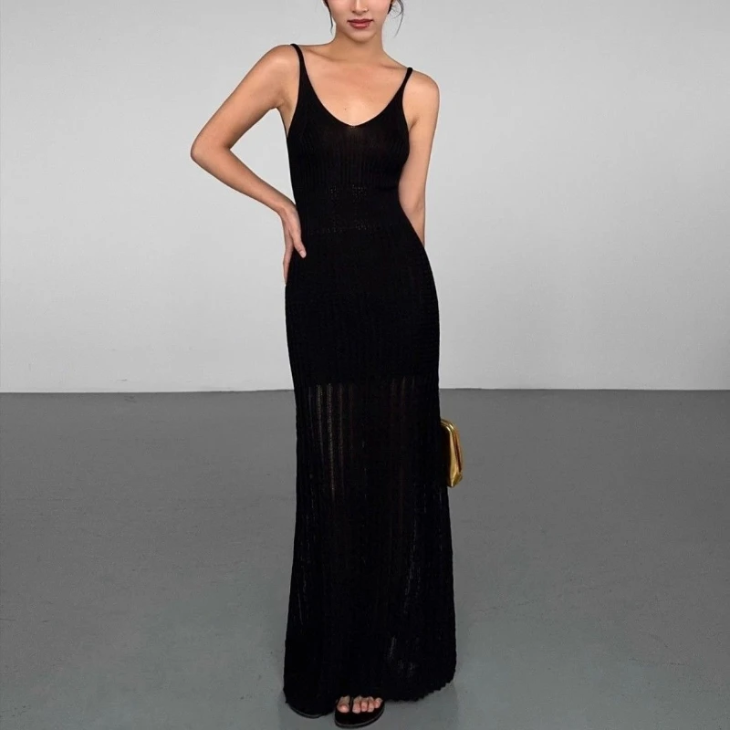 High-end Elegant Knitted Dress, New Suspender Long Dress, Women's Inner Temperament, Slim and Thin, Crochet Hollow Vest
High-end Elegant Knitted Dress, New Suspender Long Dress, Women's Inner Temperament, Slim and Thin, Crochet Hollow Vest