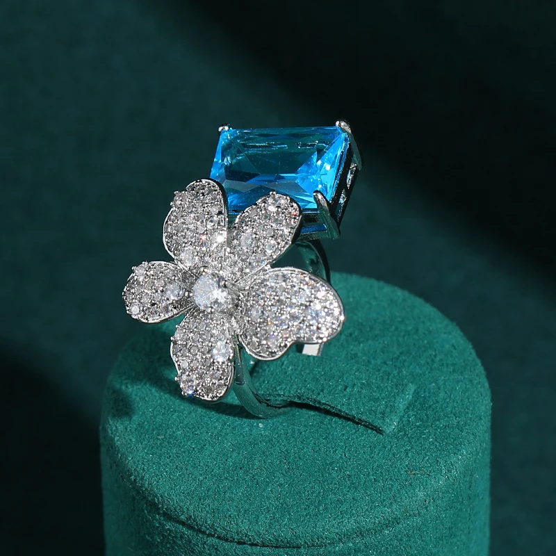 Vintage Blue Zirconia Ring Flower Luxury Quality Jewelry Rhinestones For Woman Silver Color Accessories Wedding Engagement New
Vintage Blue Zirconia Ring Flower Luxury Quality Jewelry Rhinestones For Woman Silver Color Accessories Wedding Engagement New