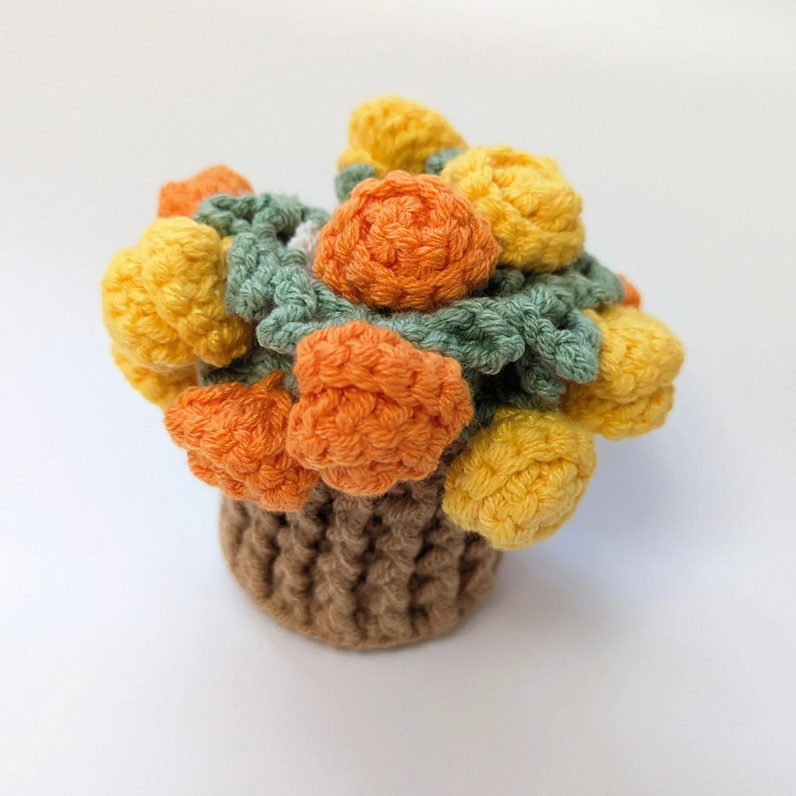 Hand Crochet Rose Coaster Small Bouquet, Handmade Knitted Artificial Flower Basket Finished Ornament for Office Decor
Hand Crochet Rose Coaster Small Bouquet, Handmade Knitted Artificial Flower Basket Finished Ornament for Office Decor