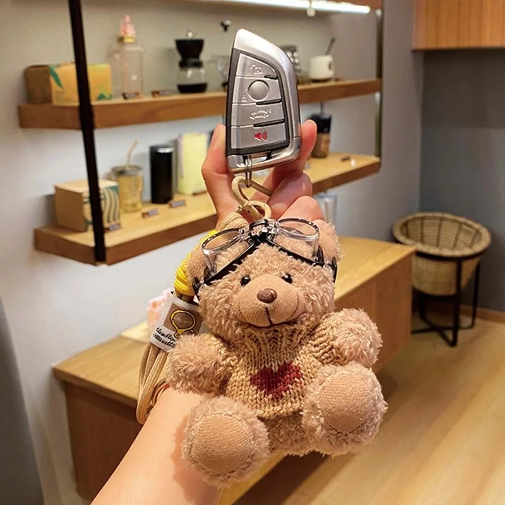 Lovely Goggles Pilot Bear Keychain Pearl Hanging Rope Plush Bear Key Ring Pink Doll Clothing Stuffed Animal Pendant Couple
Lovely Goggles Pilot Bear Keychain Pearl Hanging Rope Plush Bear Key Ring Pink Doll Clothing Stuffed Animal Pendant Couple