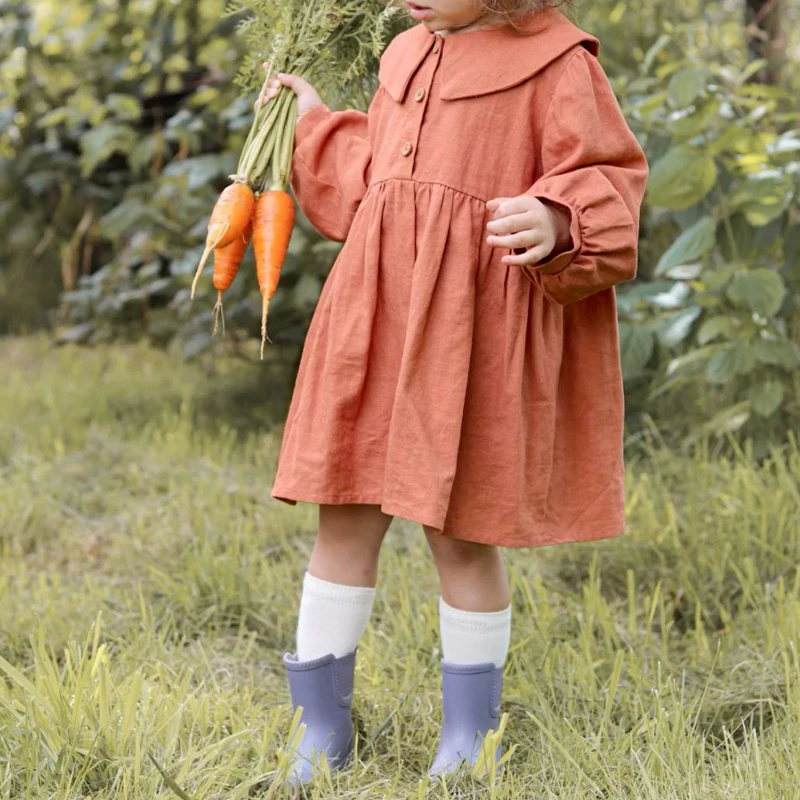 Vintage Autumn New Girls Doll Collar Long-Sleeved Dress 2025 Chic England Style Baby Casual Loose Linen Dresses Girl Clothes
Vintage Autumn New Girls Doll Collar Long-Sleeved Dress 2025 Chic England Style Baby Casual Loose Linen Dresses Girl Clothes