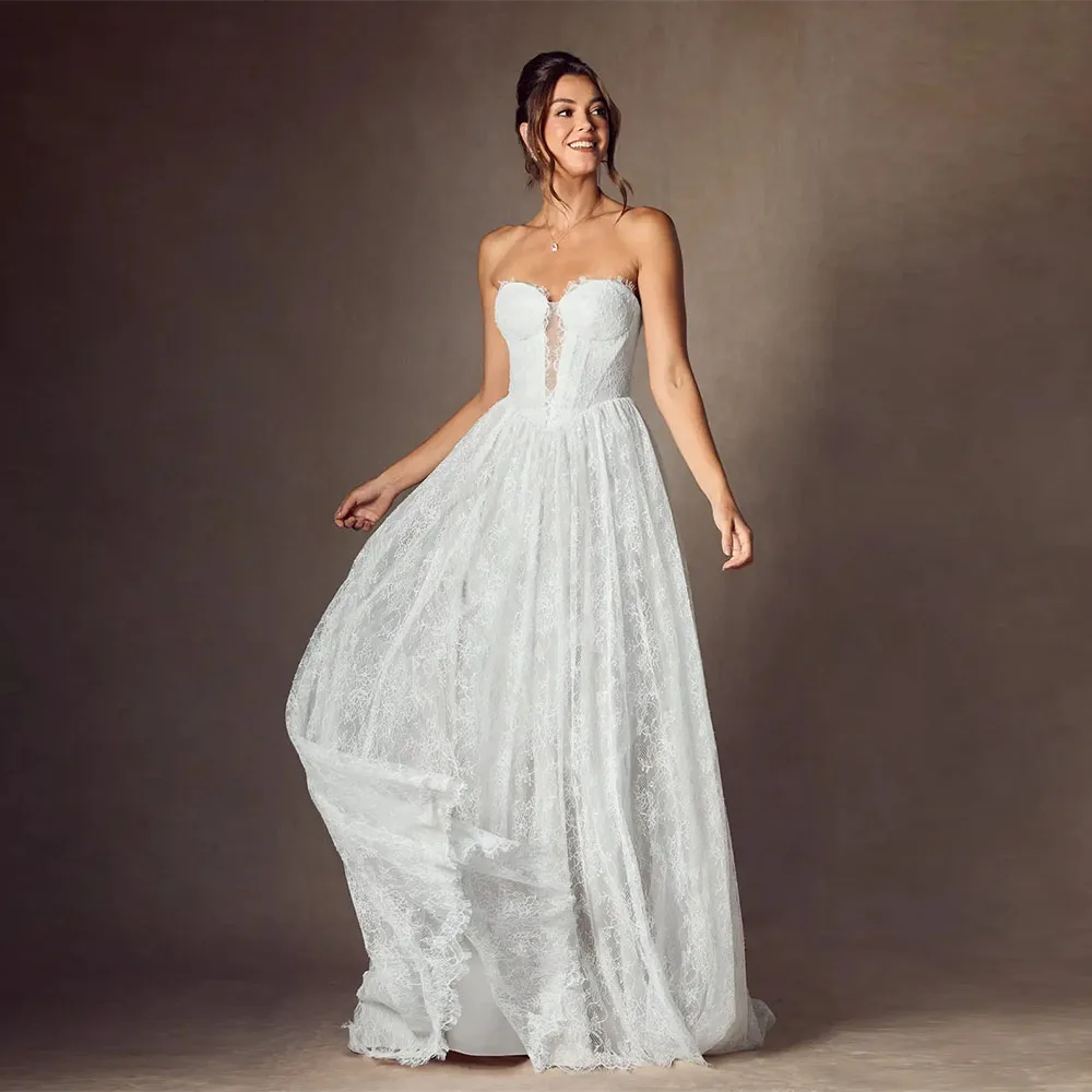 Customized Boho Wedding Dresses Lace Appliques Sweetheart Sleeveless A Line Beach Bride Gown Bohemia Wedding Dress 2025
Customized Boho Wedding Dresses Lace Appliques Sweetheart Sleeveless A Line Beach Bride Gown Bohemia Wedding Dress 2025