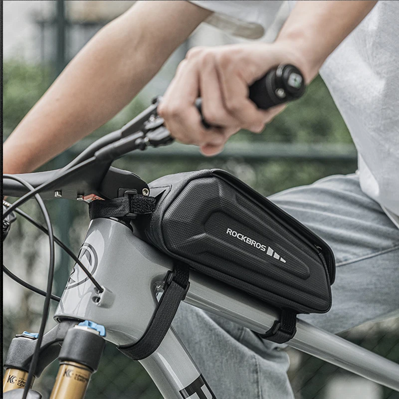Bicycle Bag Waterproof Touch Screen Cycling Bag Top Front Tube Frame MTB Road Bike Bag 1.7-2L Case Bike Accessories
Bicycle Bag Waterproof Touch Screen Cycling Bag Top Front Tube Frame MTB Road Bike Bag 1.7-2L Case Bike Accessories