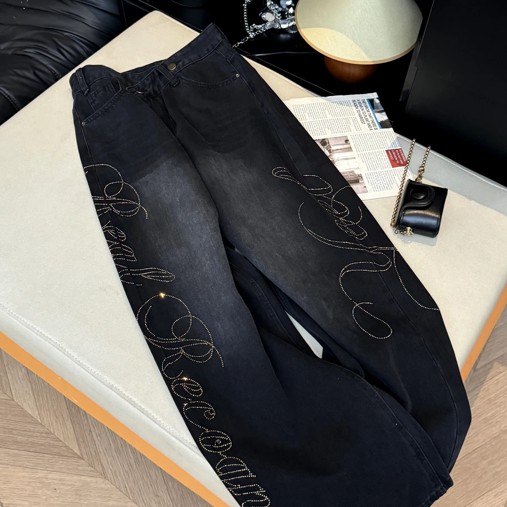 Модные мешковатые широкие джинсы женские винтажные с низкой талией свободные прямые джинсовые брюки повседневная классическая однотонная уличная одежда
Модные мешковатые широкие джинсы женские винтажные с низкой талией свободные прямые джинсовые брюки повседневная классическая однотонная уличная одежда