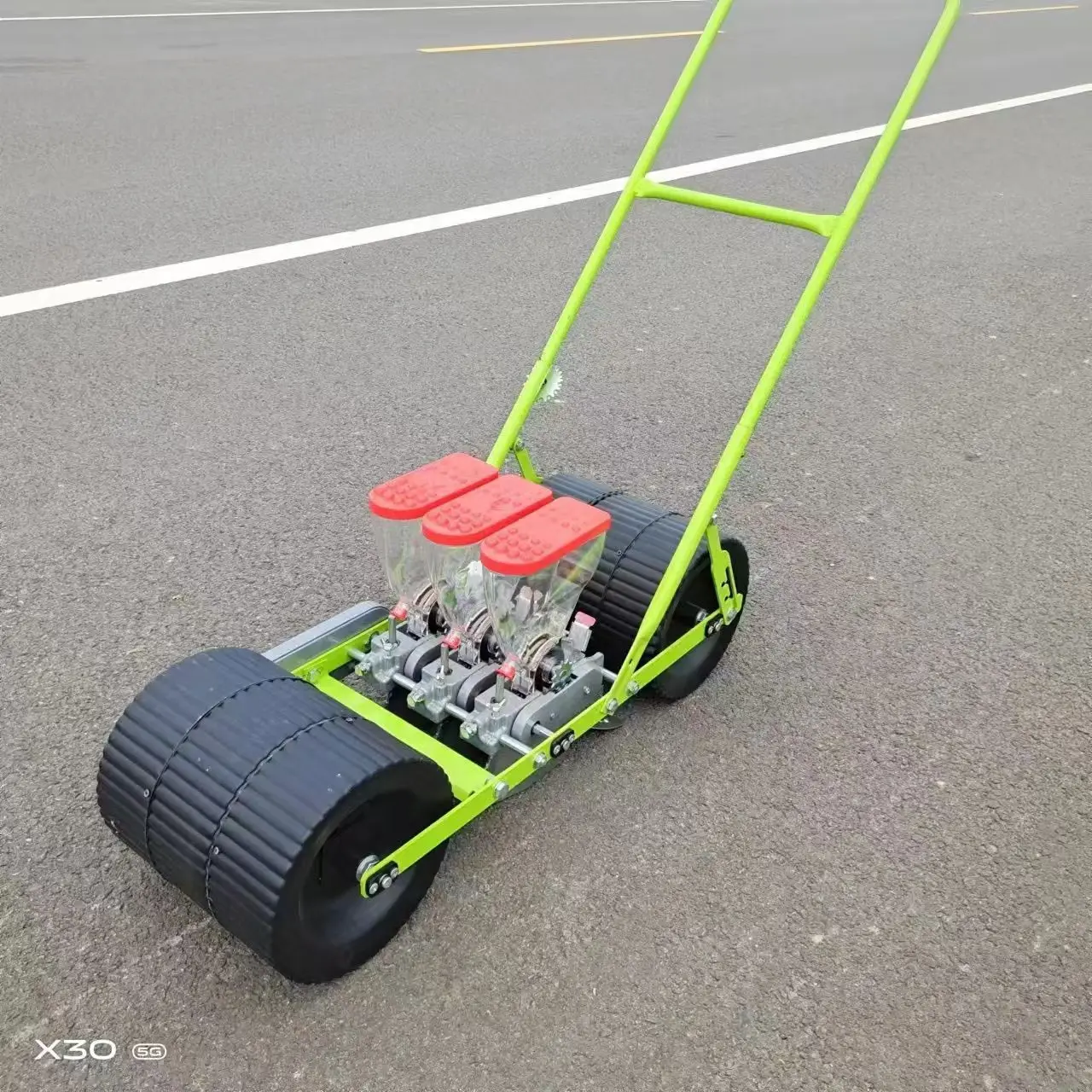 Portable Manual Vegetable Planter Planter 3 Rows Onion Carrot Spinach Cabbage Sowing - Hand Push Vegetable Planter
Portable Manual Vegetable Planter Planter 3 Rows Onion Carrot Spinach Cabbage Sowing - Hand Push Vegetable Planter