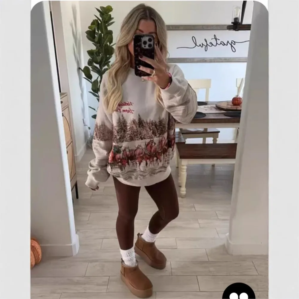 Fashion Retro Printed Long-sleeved Sweatshirt Women's Autumn Winter New Casual O Neck Loose Female Versatile Pullover Sweatshirt
Fashion Retro Printed Long-sleeved Sweatshirt Women's Autumn Winter New Casual O Neck Loose Female Versatile Pullover Sweatshirt