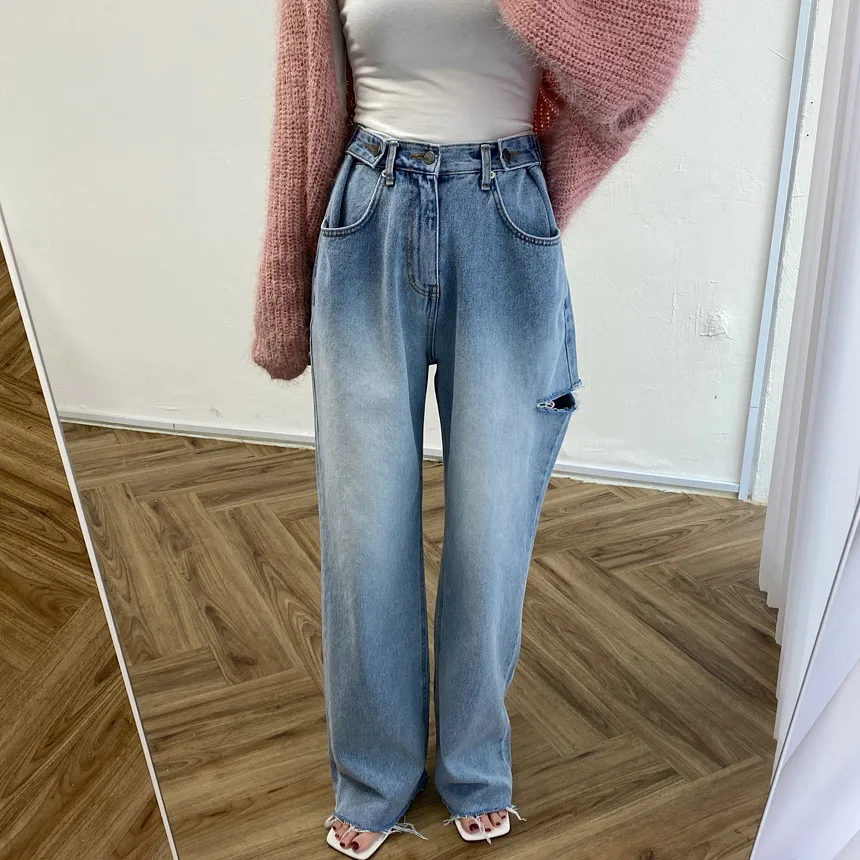 Прямые джинсы с высокой талией в стиле ретро, женские длинные брюки свободного покроя с потертым краем, модные повседневные брюки
Прямые джинсы с высокой талией в стиле ретро, женские длинные брюки свободного покроя с потертым краем, модные повседневные брюки