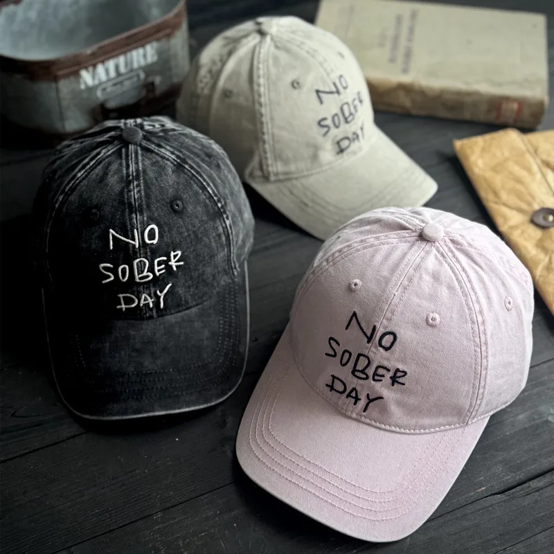 New Arrived High Quality Adjustable Baseball Cap American Style Letter Embroidery Men's Cap Retro Solid Color Women's Visor Cap
New Arrived High Quality Adjustable Baseball Cap American Style Letter Embroidery Men's Cap Retro Solid Color Women's Visor Cap