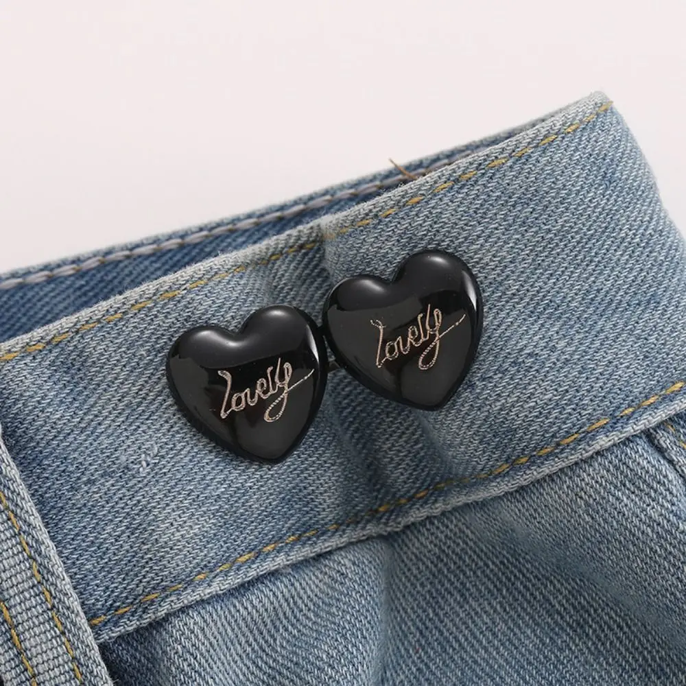 Love Button Adjustable Waist Buckle No Sewing Required Detachable Waist Waist Tightener Reduce Waist Pants Skirts Jeans
Love Button Adjustable Waist Buckle No Sewing Required Detachable Waist Waist Tightener Reduce Waist Pants Skirts Jeans