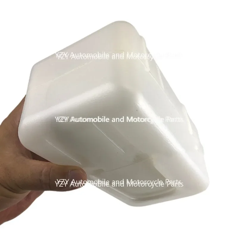 For HITACHI ZX60/70 Pay Water Tank Auxiliary Water Tank Expansion Kettle Water Tank Cover Accessories
For HITACHI ZX60/70 Pay Water Tank Auxiliary Water Tank Expansion Kettle Water Tank Cover Accessories