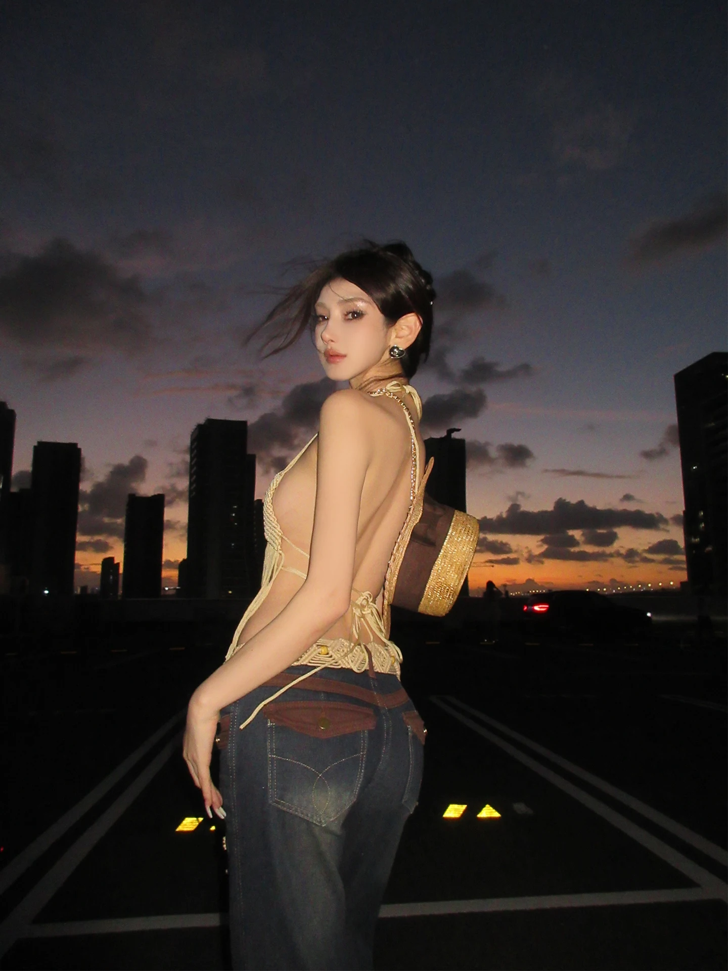 ChiclyNana American Sle Retro Waed Denim Jeans Women's Patchwork Slim Flared Pants High Waist Zipper Casual Trousers
ChiclyNana American Sle Retro Waed Denim Jeans Women's Patchwork Slim Flared Pants High Waist Zipper Casual Trousers