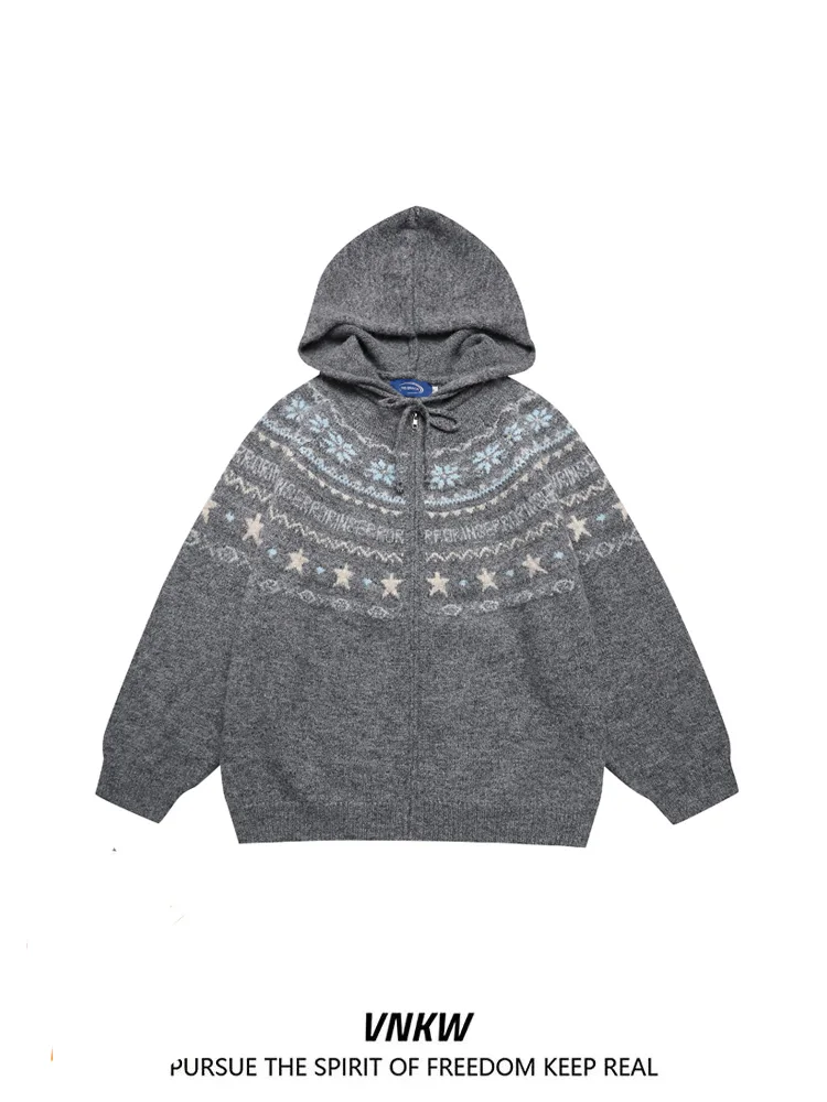 Свитер-кардиган Cleanfit Lazy Sle с капюшоном, свободного кроя, для мужчин и женщин, повседневный, для пар, мягкий, вязаный, из смесового полиэстера, осенняя одежда
Свитер-кардиган Cleanfit Lazy Sle с капюшоном, свободного кроя, для мужчин и женщин, повседневный, для пар, мягкий, вязаный, из смесового полиэстера, осенняя одежда