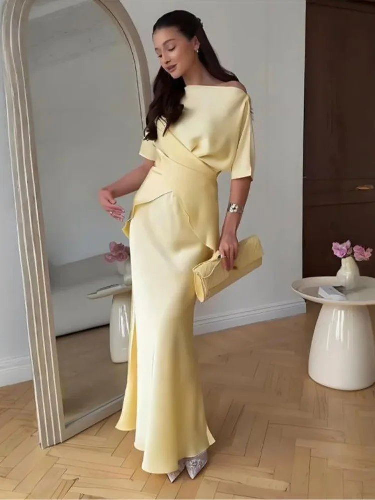 Fashion Yellow Satin Skirts Set Woman 2025 New Summer Elegant Chic Split Lace Up Top+High Waist A Line Long Skirt Two Piece Set 
Fashion Yellow Satin Skirts Set Woman 2025 New Summer Elegant Chic Split Lace Up Top+High Waist A Line Long Skirt Two Piece Set
