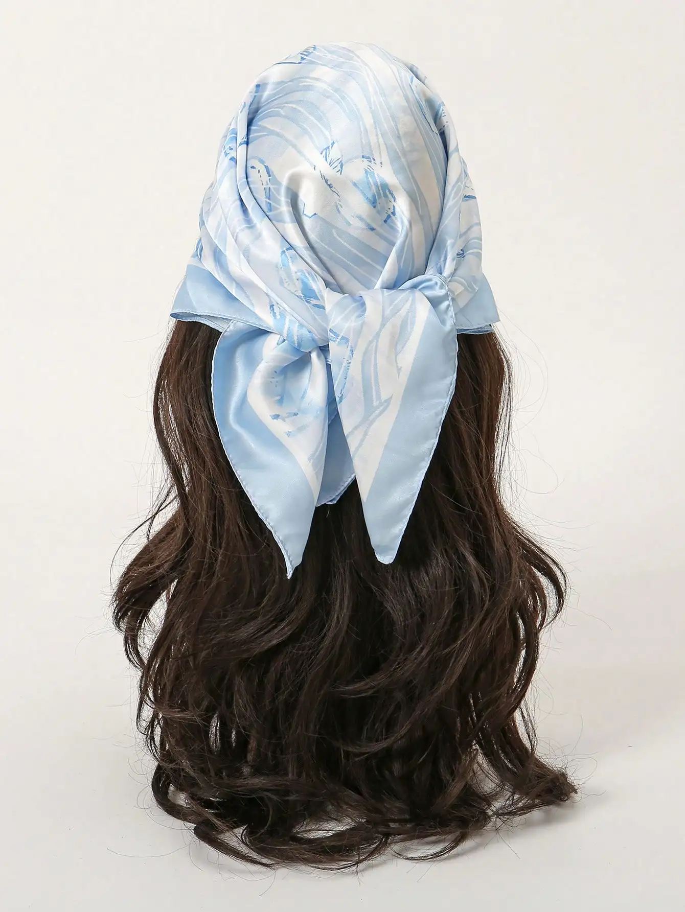 1pc Minimalist Printed 70 Square Inch Bandana, Versatile Waist Band, Hair Accessory, Headband, Fashion Scarf For Women, Spring/Autumn For Dress
1pc Minimalist Printed 70 Square Inch Bandana, Versatile Waist Band, Hair Accessory, Headband, Fashion Scarf For Women, Spring/Autumn For Dress