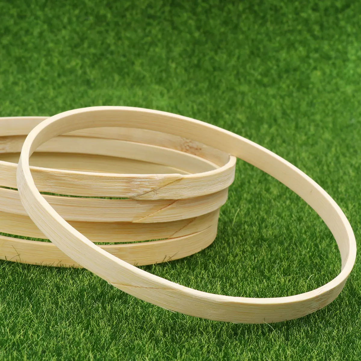 20 Pcs Wooden Hoop Bamboo Circle Rings Shaped Dreamcatcher Accessories for Handcraft
20 Pcs Wooden Hoop Bamboo Circle Rings Shaped Dreamcatcher Accessories for Handcraft