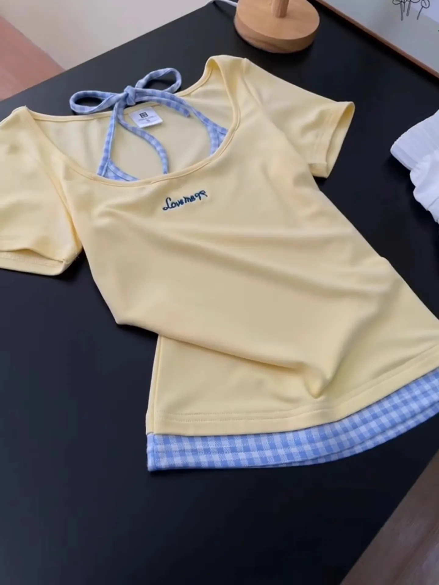 Корейский женский облегающий летний топ с цветными блоками, дизайн в стиле кэжуал, желто-синий, с эффектом слип-топ
Корейский женский облегающий летний топ с цветными блоками, дизайн в стиле кэжуал, желто-синий, с эффектом слип-топ