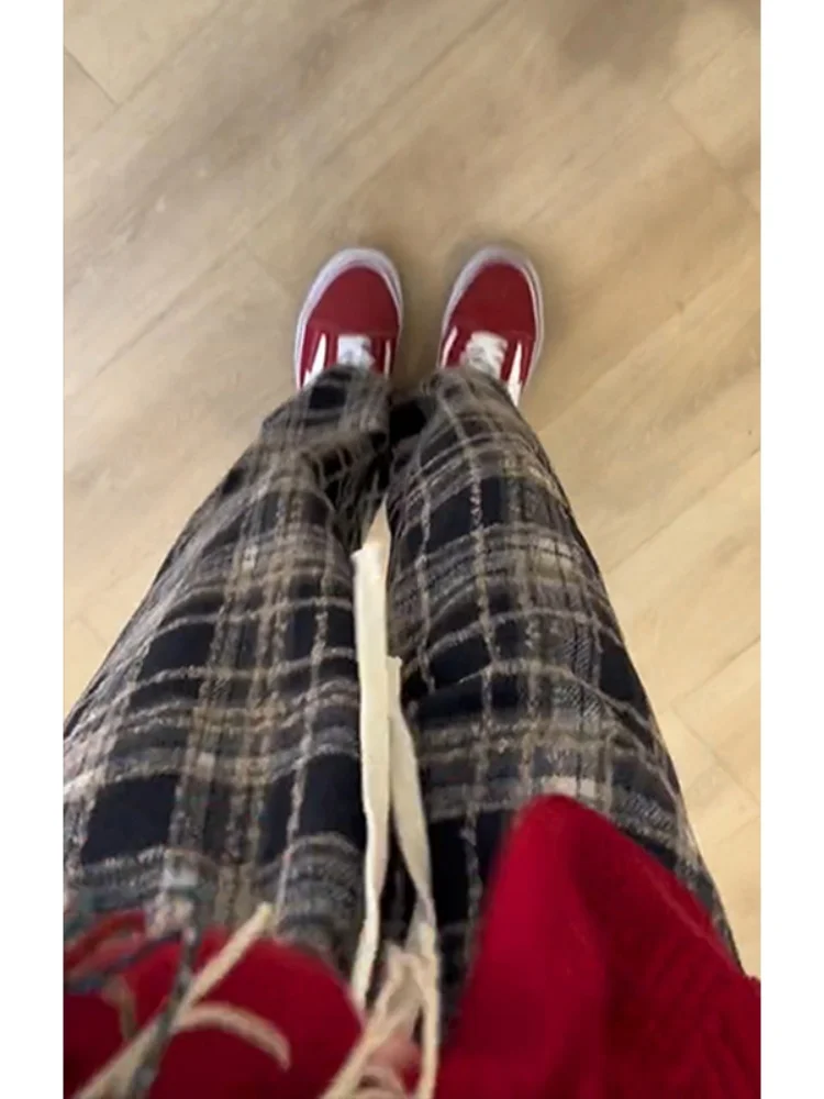 Мужские повседневные брюки в американском ретро-стиле в клетку, весна-осень, модные, прямые, струящиеся, из шерсти, свободного кроя, в стиле французского шика, длиной в пол.
Мужские повседневные брюки в американском ретро-стиле в клетку, весна-осень, модные, прямые, струящиеся, из шерсти, свободного кроя, в стиле французского шика, длиной в пол.