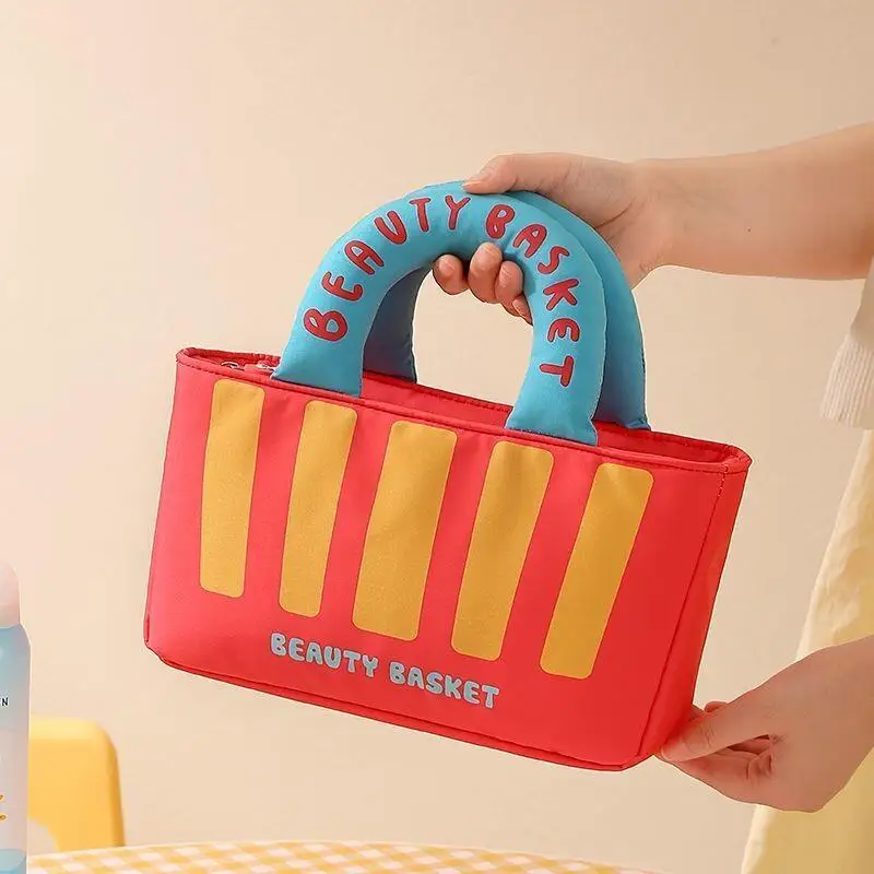 Fashion New Storage Bag Travel Bag Cosmetic Bag Polyester For Women Travel Use Cute Design New Style Portable Large Capacity
Fashion New Storage Bag Travel Bag Cosmetic Bag Polyester For Women Travel Use Cute Design New Style Portable Large Capacity