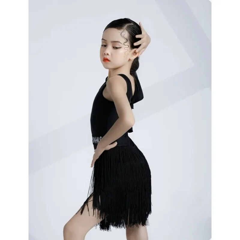 Latin Dance Dress Ruffle Fringe 2026 Summer New Training Dress Irregular Hem For Practice Breathable Soft Dance Outfit For Stage
Latin Dance Dress Ruffle Fringe 2026 Summer New Training Dress Irregular Hem For Practice Breathable Soft Dance Outfit For Stage