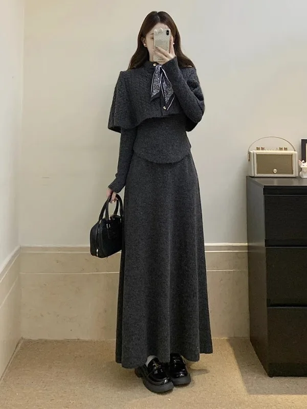 Large Size Women's Fashion Set with Scarf Cowl Neck Sweater And Long Skirt Three Piece Ensemble Elegant Feel Winter Wear
Large Size Women's Fashion Set with Scarf Cowl Neck Sweater And Long Skirt Three Piece Ensemble Elegant Feel Winter Wear