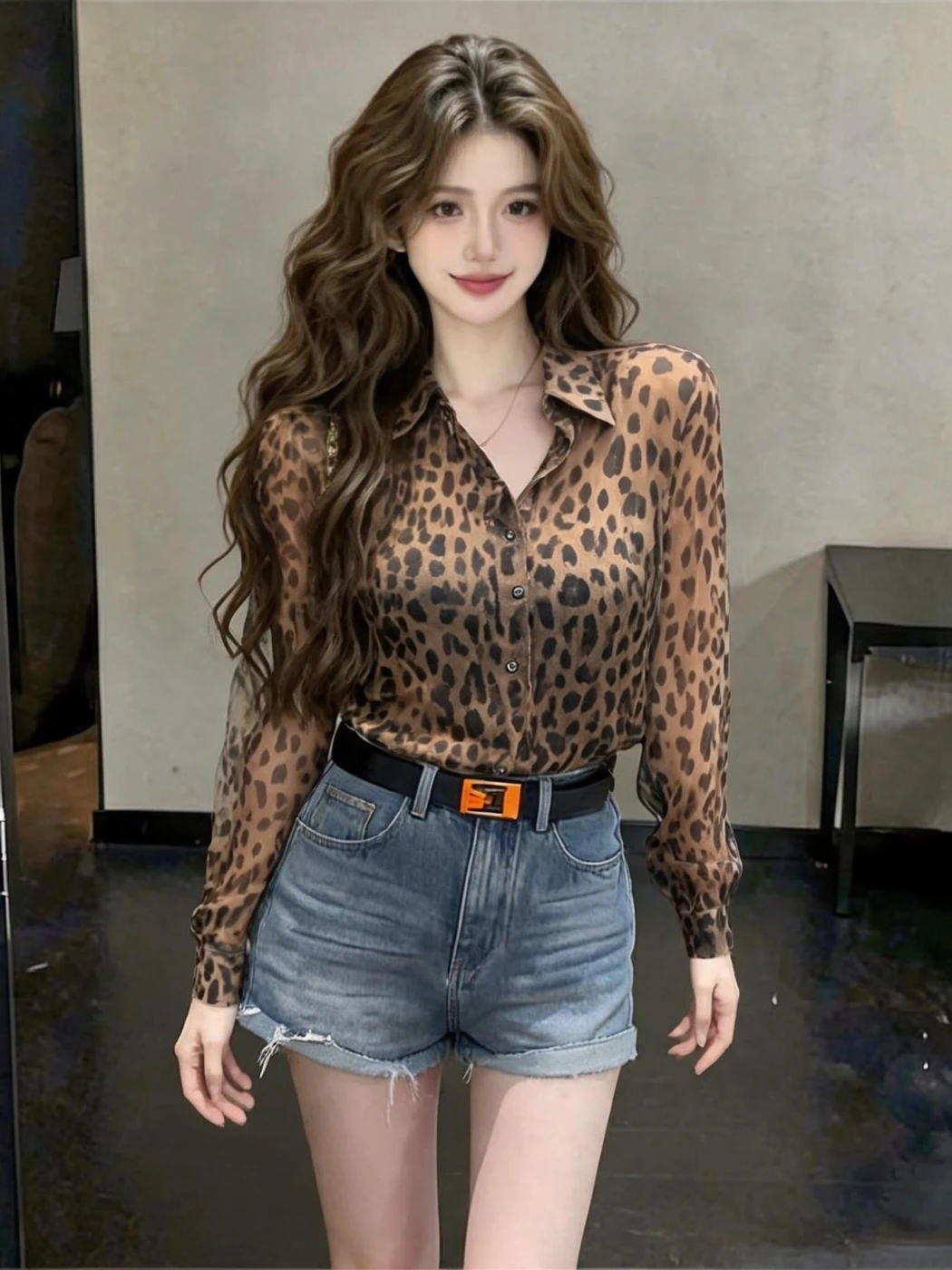 Korean Design Retro Leopard Print Long Sleeve Women's Summer Loose Slim Fit Thin Cardigan Shirt Sun Protection Fashionable Top
Korean Design Retro Leopard Print Long Sleeve Women's Summer Loose Slim Fit Thin Cardigan Shirt Sun Protection Fashionable Top