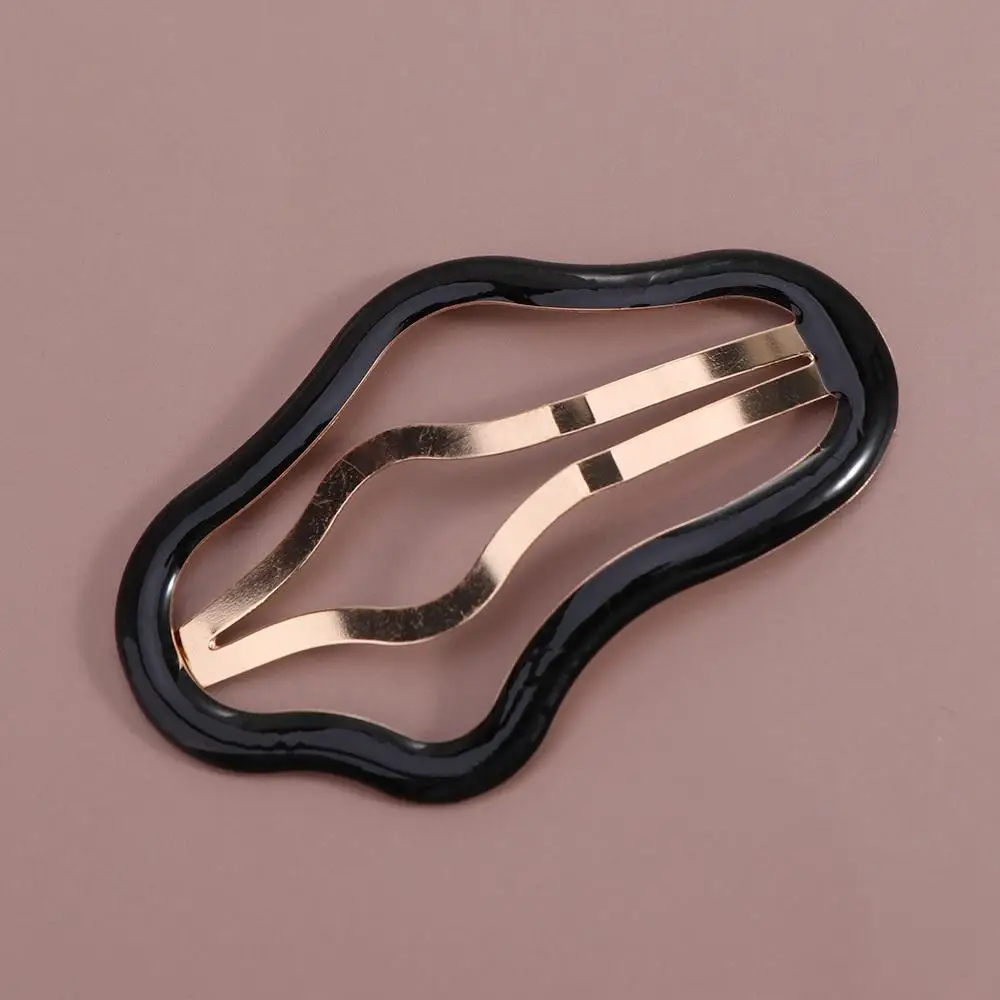 Fashion Geometric Clouds Bb Clips Metal Y2k Cloud Hair Clip Hollow Hairpins for Children Hollow Metal Hairpin Party
Fashion Geometric Clouds Bb Clips Metal Y2k Cloud Hair Clip Hollow Hairpins for Children Hollow Metal Hairpin Party