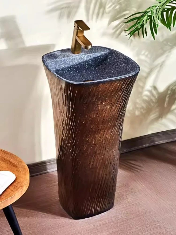 Light luxury column outdoor wash basin courtyard balcony garden terrace sink outdoor basin integrated creativity
Light luxury column outdoor wash basin courtyard balcony garden terrace sink outdoor basin integrated creativity