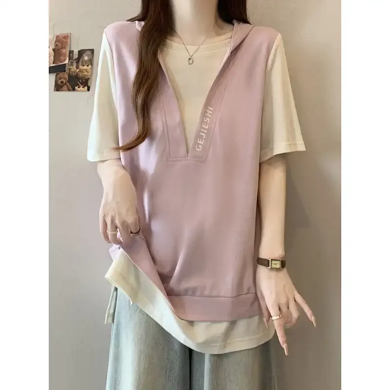 Color Block Hooded V Neck Loose Fit Casual T Shirt Women Spring Summer Wear Office Style Fashion Top
Color Block Hooded V Neck Loose Fit Casual T Shirt Women Spring Summer Wear Office Style Fashion Top