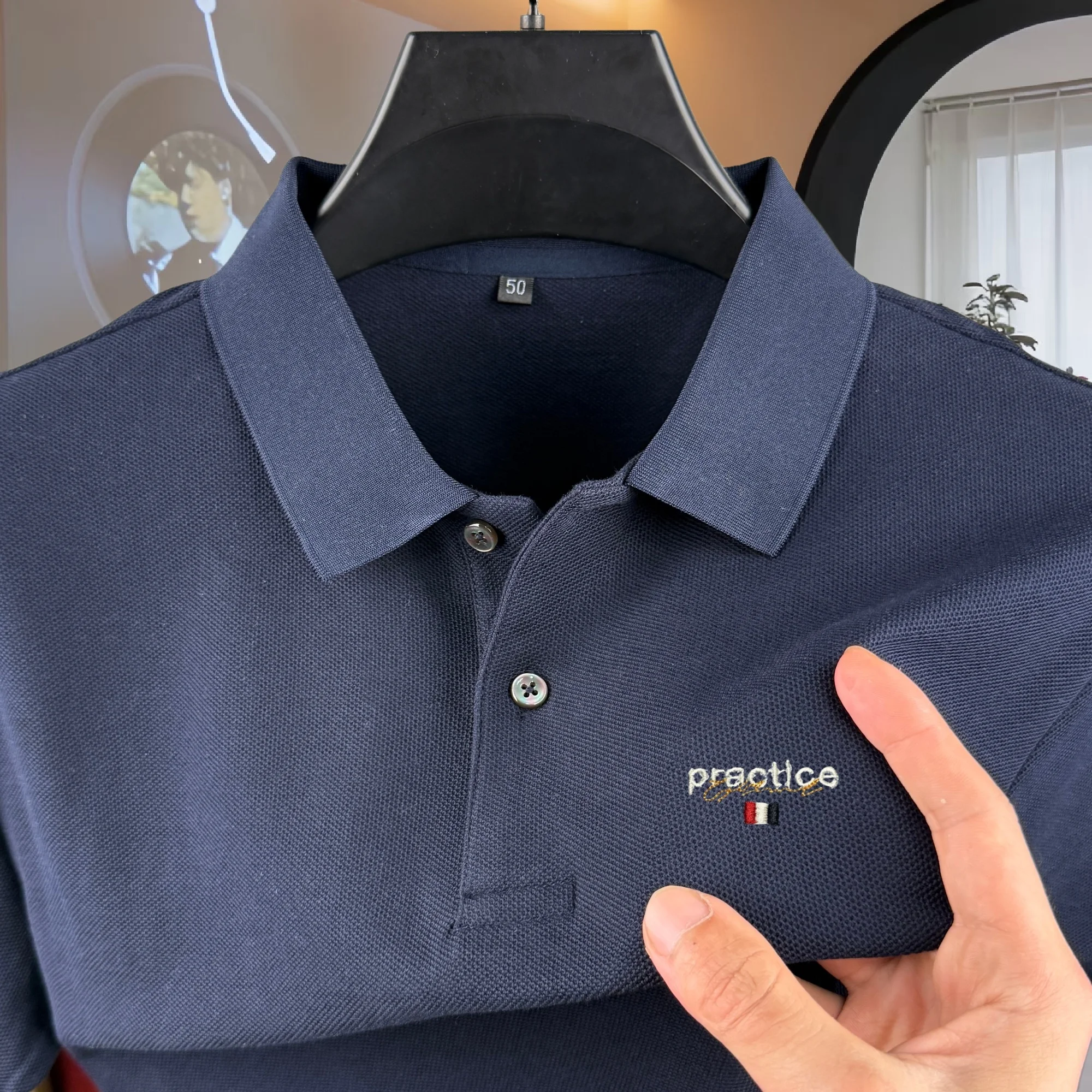 100% pure cotton high-end brand men's short sleeved polo shirt summer luxury fashion letter embroidery golf top casual T-shirt
100% pure cotton high-end brand men's short sleeved polo shirt summer luxury fashion letter embroidery golf top casual T-shirt
