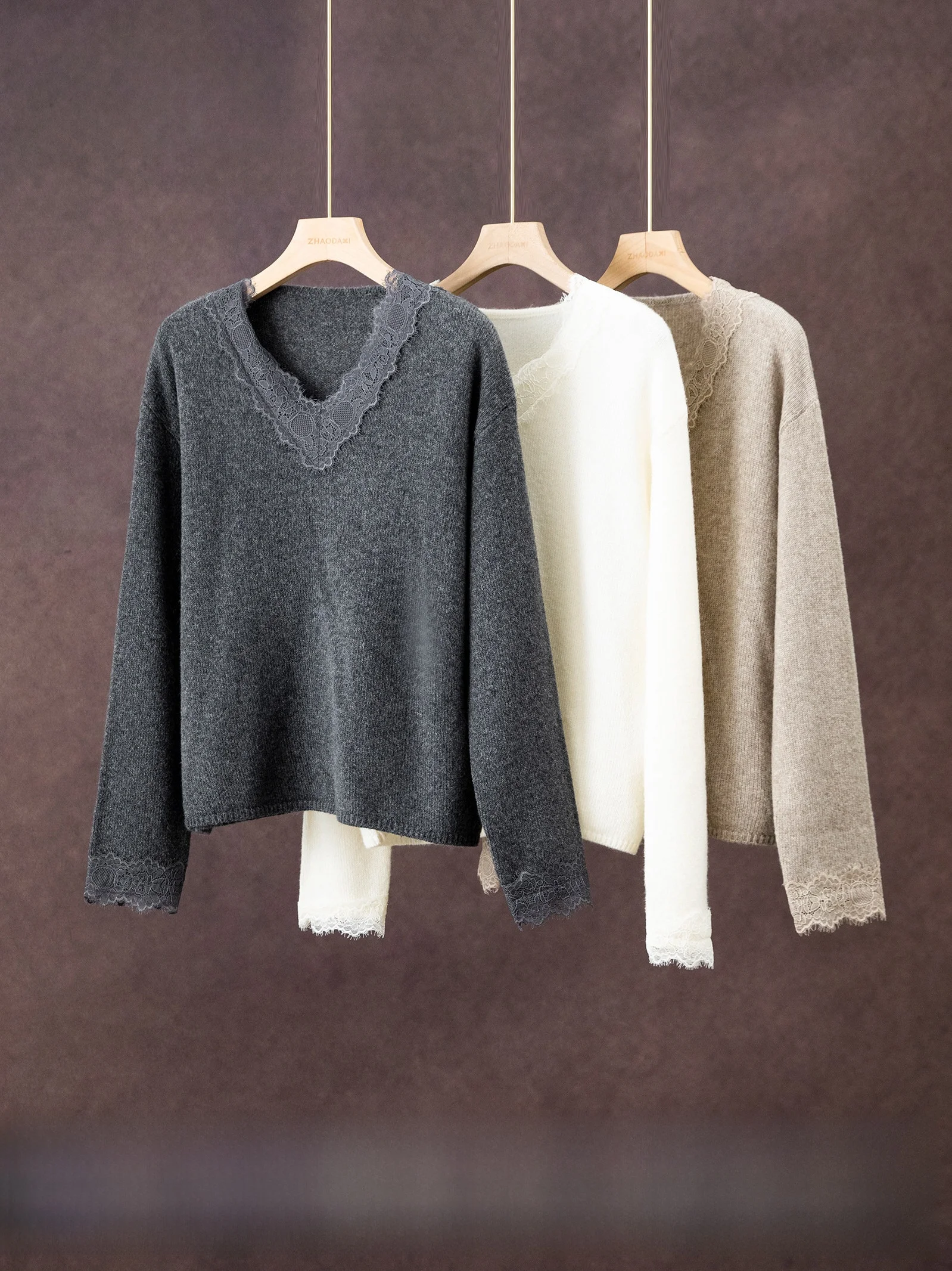 Women's Camere Wool Knitted Sweater Lace Splicing Neline ort Sve Loose Fit Winter Faion Ele Sle
Women's Camere Wool Knitted Sweater Lace Splicing Neline ort Sve Loose Fit Winter Faion Ele Sle