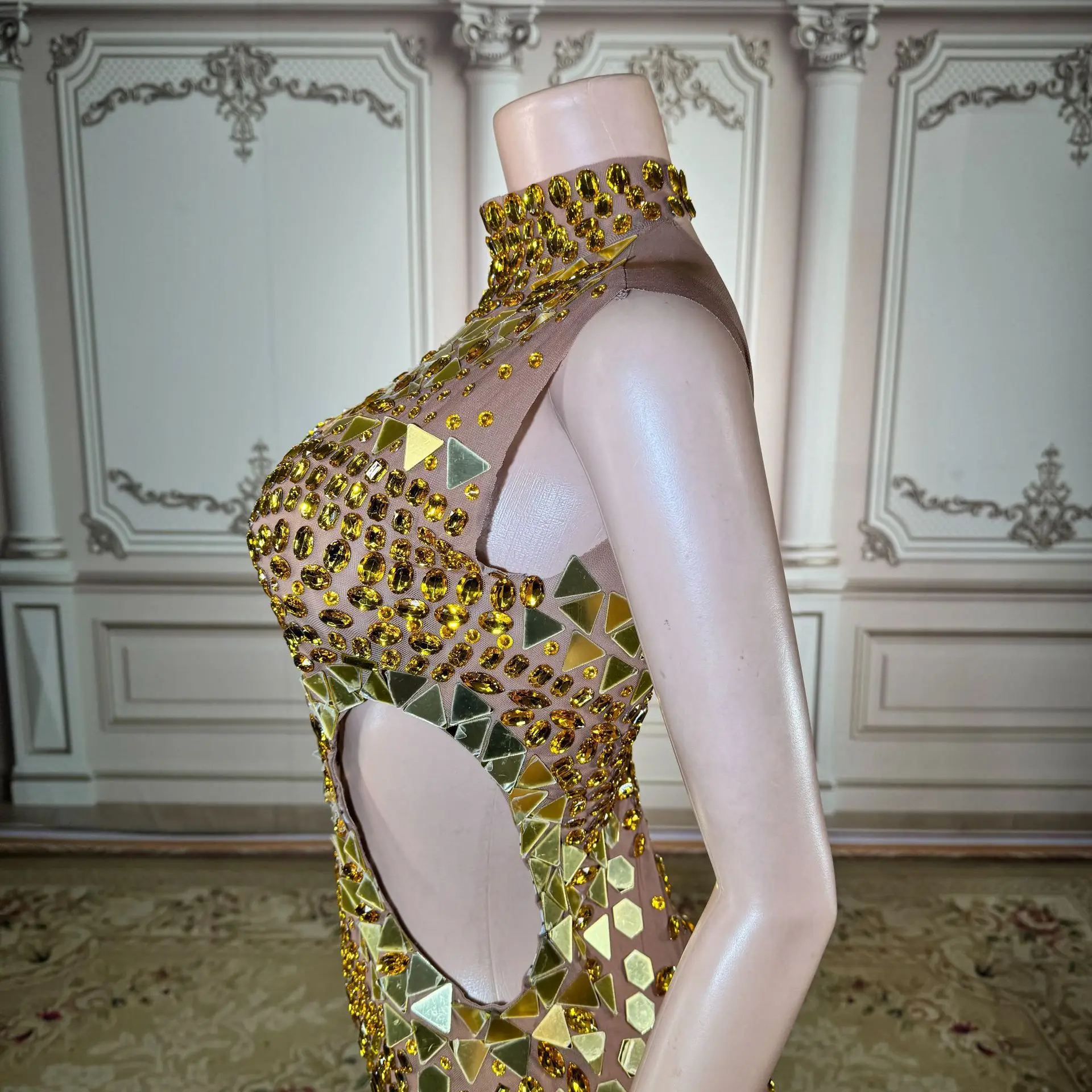Women's Gold Mirror Rhinestone Bodycon Dress Slim Fit Party Nightclub Dress
Women's Gold Mirror Rhinestone Bodycon Dress Slim Fit Party Nightclub Dress