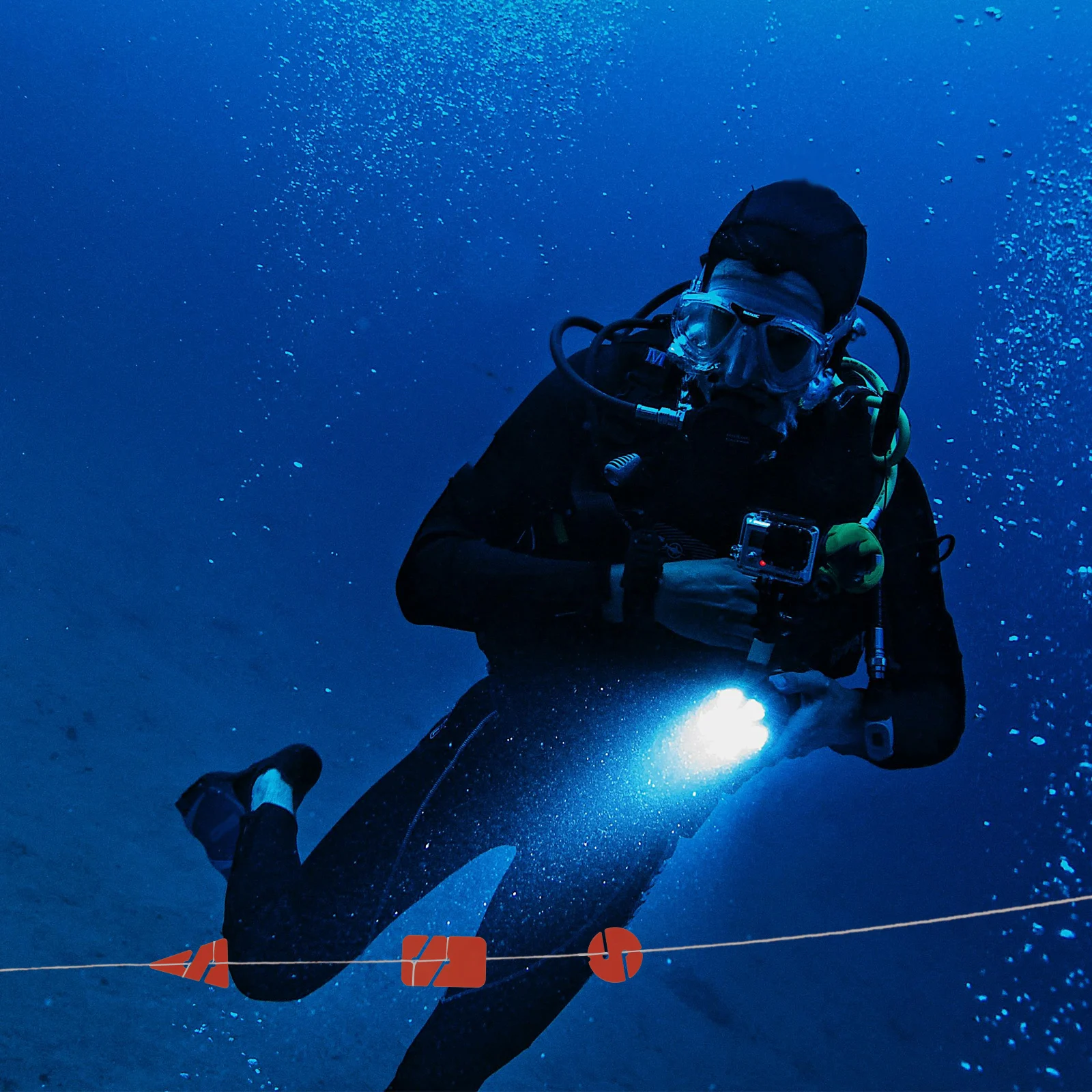 1 set 1 Set Diving Line Marker Portable Safety Dive Rope Sign For Cave Navigation Orientation Tool Underwater Exploration Guide 
1 set 1 Set Diving Line Marker Portable Safety Dive Rope Sign For Cave Navigation Orientation Tool Underwater Exploration Guide