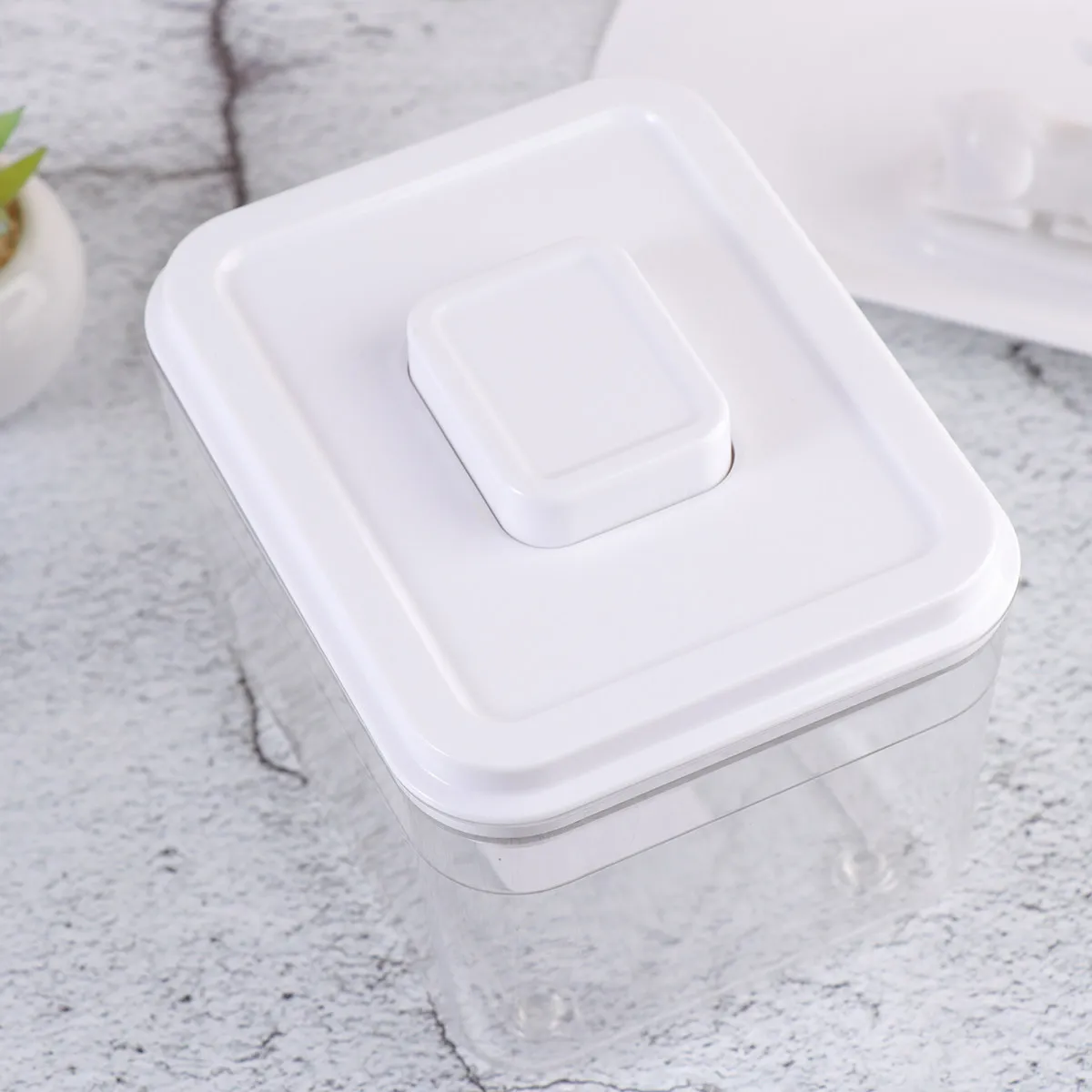 1Pcs 1000Ml Press-Seal Baby Formula Storage Box Bpa-Free Odorless Food Grade Safe Compact Design with Double Silicone Seal Spoon
1Pcs 1000Ml Press-Seal Baby Formula Storage Box Bpa-Free Odorless Food Grade Safe Compact Design with Double Silicone Seal Spoon