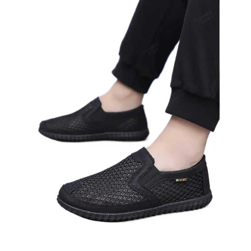 Breathable Non Slip Hollowed Out Men's Sandals 38-45 Summer 2026 Men's Casual Mesh Shoes with Soft Sole
Breathable Non Slip Hollowed Out Men's Sandals 38-45 Summer 2026 Men's Casual Mesh Shoes with Soft Sole