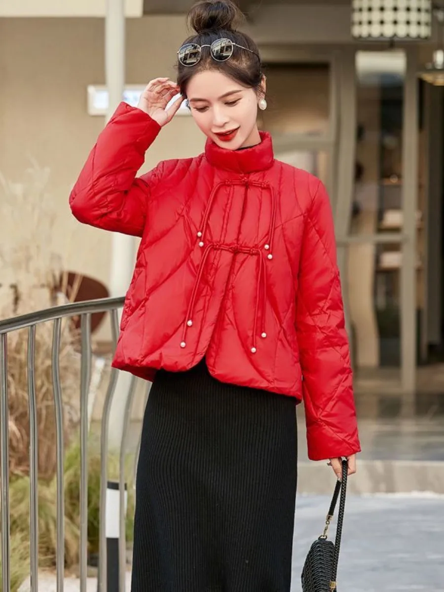 Short Puffer Jacket Women's Lightweight Red Two-Piece Set New Chinese Style Small Fragrance Mom Thin Winter Coat
Short Puffer Jacket Women's Lightweight Red Two-Piece Set New Chinese Style Small Fragrance Mom Thin Winter Coat