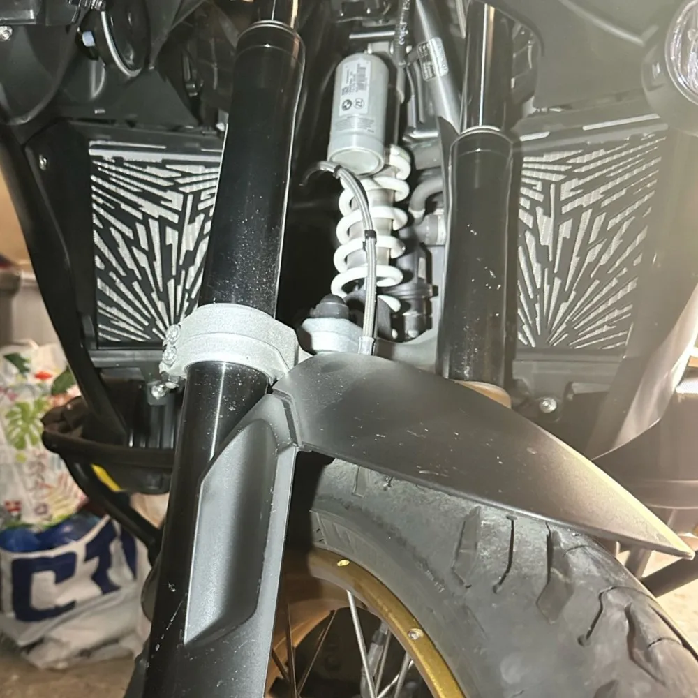 Radiator Guard Grill Oil Cooler Cover Guard Protection Coolant Net For BMW R1250GS Adventure Exclusive Rallye TE Edition 40 Year
Radiator Guard Grill Oil Cooler Cover Guard Protection Coolant Net For BMW R1250GS Adventure Exclusive Rallye TE Edition 40 Year