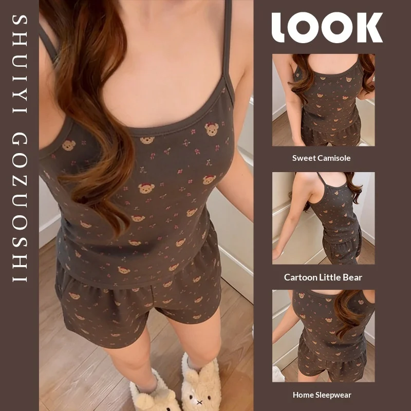 Summer New Women's Home Suit Set with Chest Cushion and Suspender, Teddy Bear Vest, Shorts, Comfortable Pajamas, Home Suit Set
Summer New Women's Home Suit Set with Chest Cushion and Suspender, Teddy Bear Vest, Shorts, Comfortable Pajamas, Home Suit Set