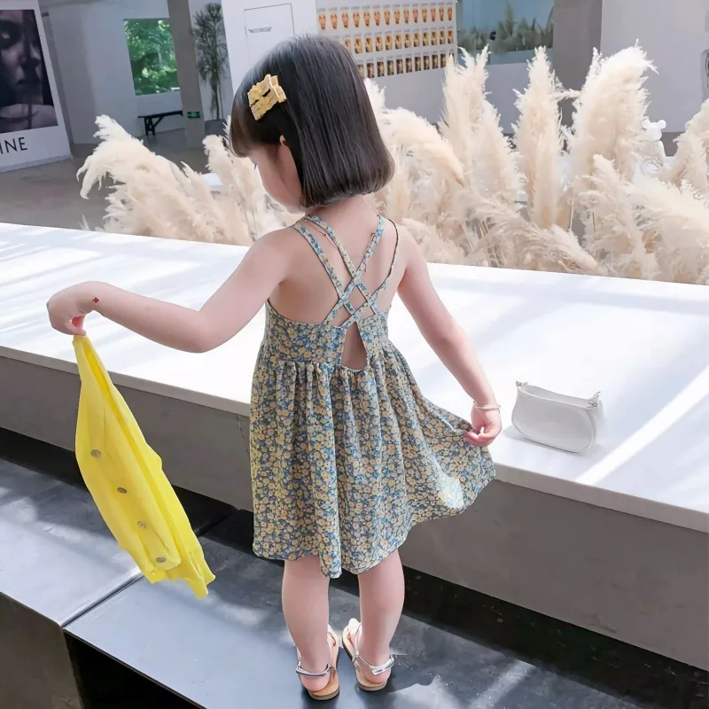 Korean Version of New Girls Summer Dress Fashionable Floral Dress for Baby Girls Thin Sleeveless Princess Dress
Korean Version of New Girls Summer Dress Fashionable Floral Dress for Baby Girls Thin Sleeveless Princess Dress