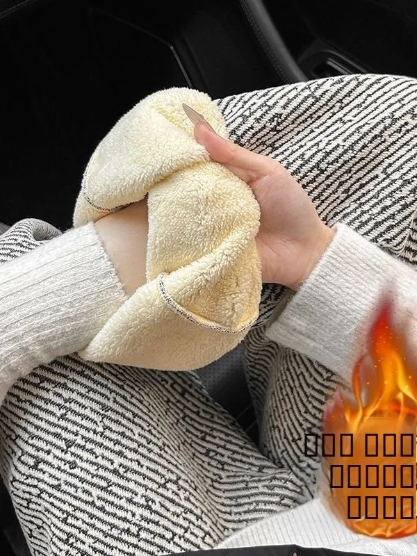 Утепленные брюки из овечьего вельвета в полоску с широкими штанинами, женские, на флисовой подкладке, свободные, повседневные, вязаные, зимние, теплые
Утепленные брюки из овечьего вельвета в полоску с широкими штанинами, женские, на флисовой подкладке, свободные, повседневные, вязаные, зимние, теплые