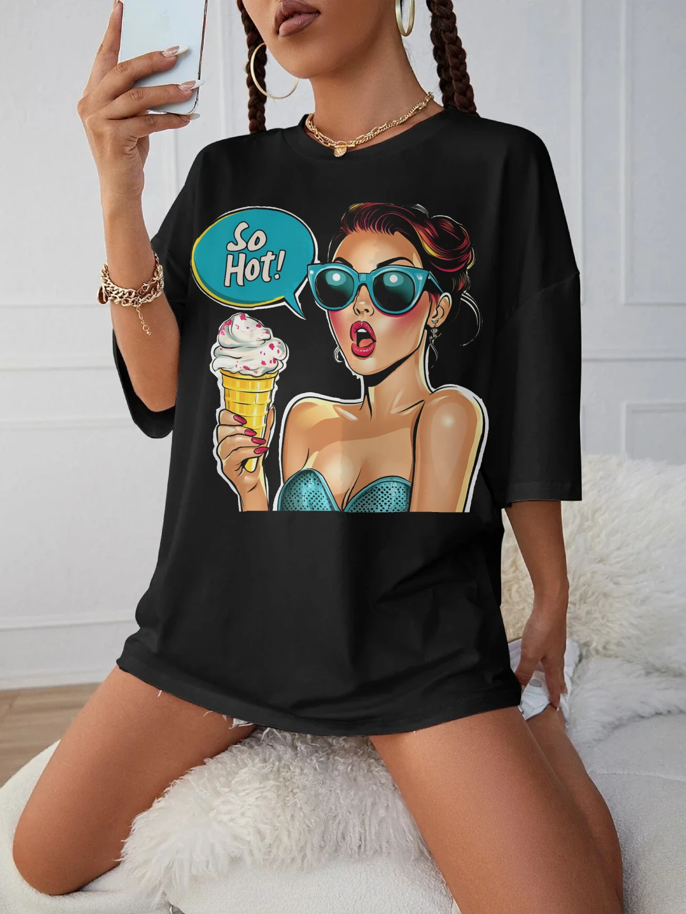 Retro-Pop-Art-Comic-Summer Loose Fit Women's Black Round Neck T-Shirt Comfortable Maternity Wear for Late Pregnancy
Retro-Pop-Art-Comic-Summer Loose Fit Women's Black Round Neck T-Shirt Comfortable Maternity Wear for Late Pregnancy
