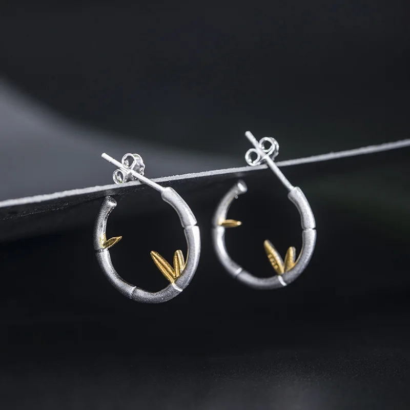 Модные золотые бамбуковые серьги, ювелирные изделия из серебра S925 ручной работы, оригинальные круглые серьги-гвоздики, изысканные и универсальные
Модные золотые бамбуковые серьги, ювелирные изделия из серебра S925 ручной работы, оригинальные круглые серьги-гвоздики, изысканные и универсальные