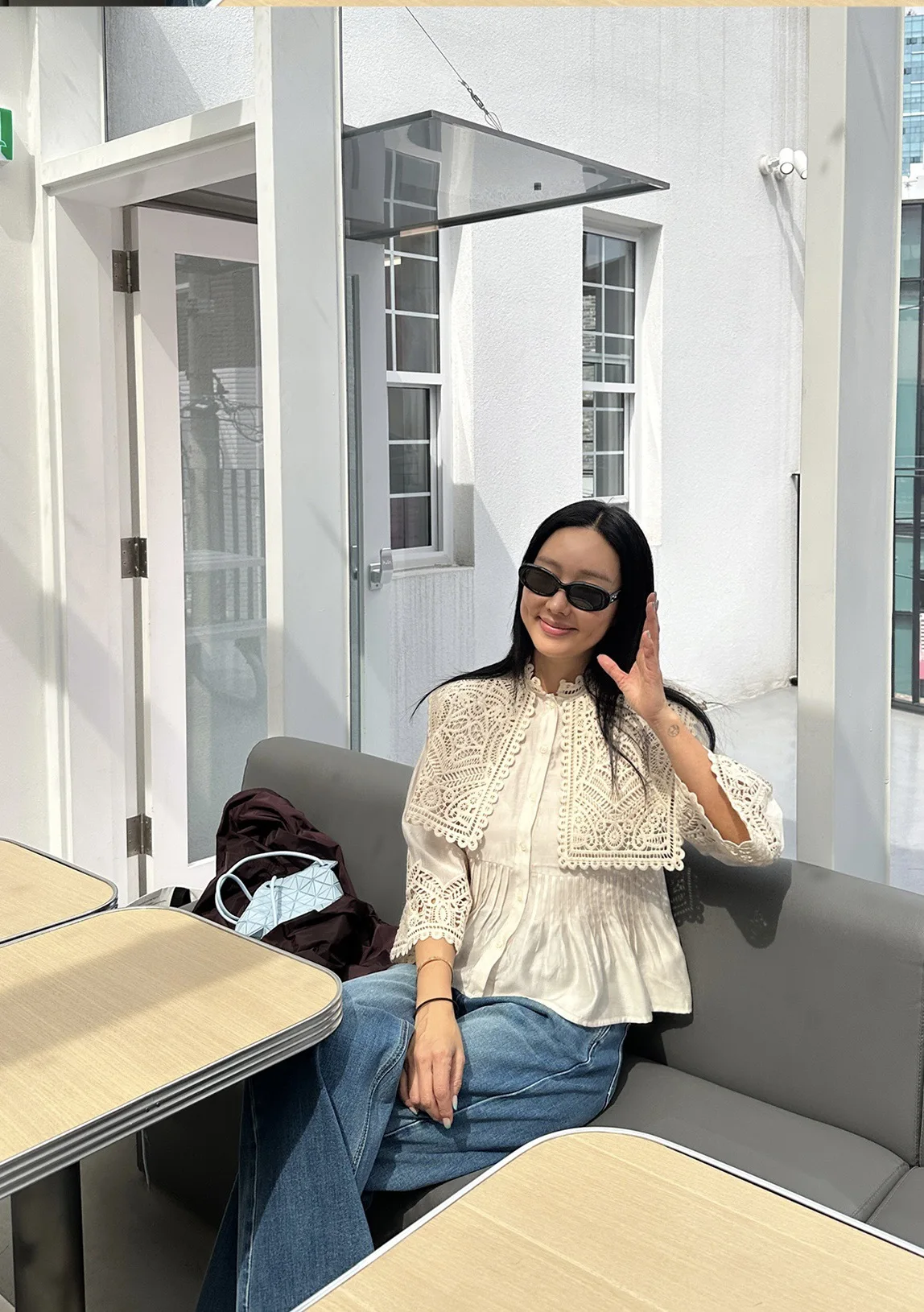 Loose Women's Long Sleeve Lace Hollow out Shirt Vintage Style Dongda Gate Women's Fashion Breathable Comfortable round Neck S...
Loose Women's Long Sleeve Lace Hollow out Shirt Vintage Style Dongda Gate Women's Fashion Breathable Comfortable round Neck S...