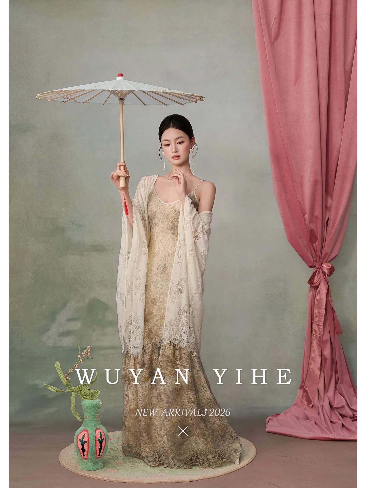 Wild Swift Fairy Trace Embroidered Silk Cotton Jacket High Cotton Lace Strap Dress Quiet Luxury Fashion Set for Women
Wild Swift Fairy Trace Embroidered Silk Cotton Jacket High Cotton Lace Strap Dress Quiet Luxury Fashion Set for Women