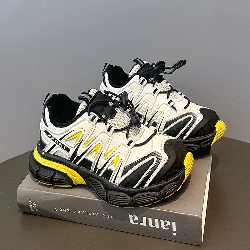 Children's Sports Shoes Spring and Autumn New Boys Mesh Versatile Running Shoes Girls Korean Version Breathable Casual Shoes
Children's Sports Shoes Spring and Autumn New Boys Mesh Versatile Running Shoes Girls Korean Version Breathable Casual Shoes