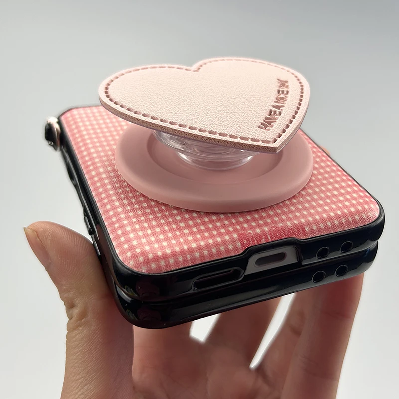 for samsung z flip 6 case pink heart stand magnetic phone case for Samsung z fip7 zfip6 zflip5 4 case kawaii grid leather Cover
for samsung z flip 6 case pink heart stand magnetic phone case for Samsung z fip7 zfip6 zflip5 4 case kawaii grid leather Cover