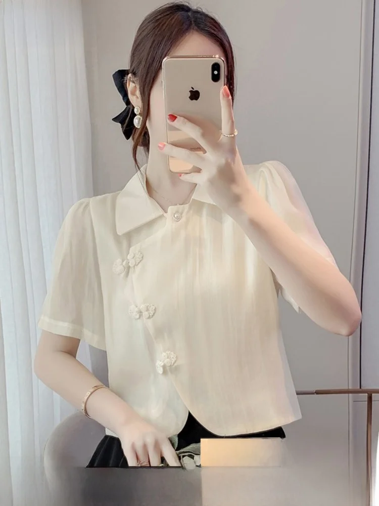 New Chinese Style Collar Short Sleeve Women's Shirt Asymmetrical Hem Chiffon Top Summer Fashion Ladylike Bubble Sleeve
New Chinese Style Collar Short Sleeve Women's Shirt Asymmetrical Hem Chiffon Top Summer Fashion Ladylike Bubble Sleeve