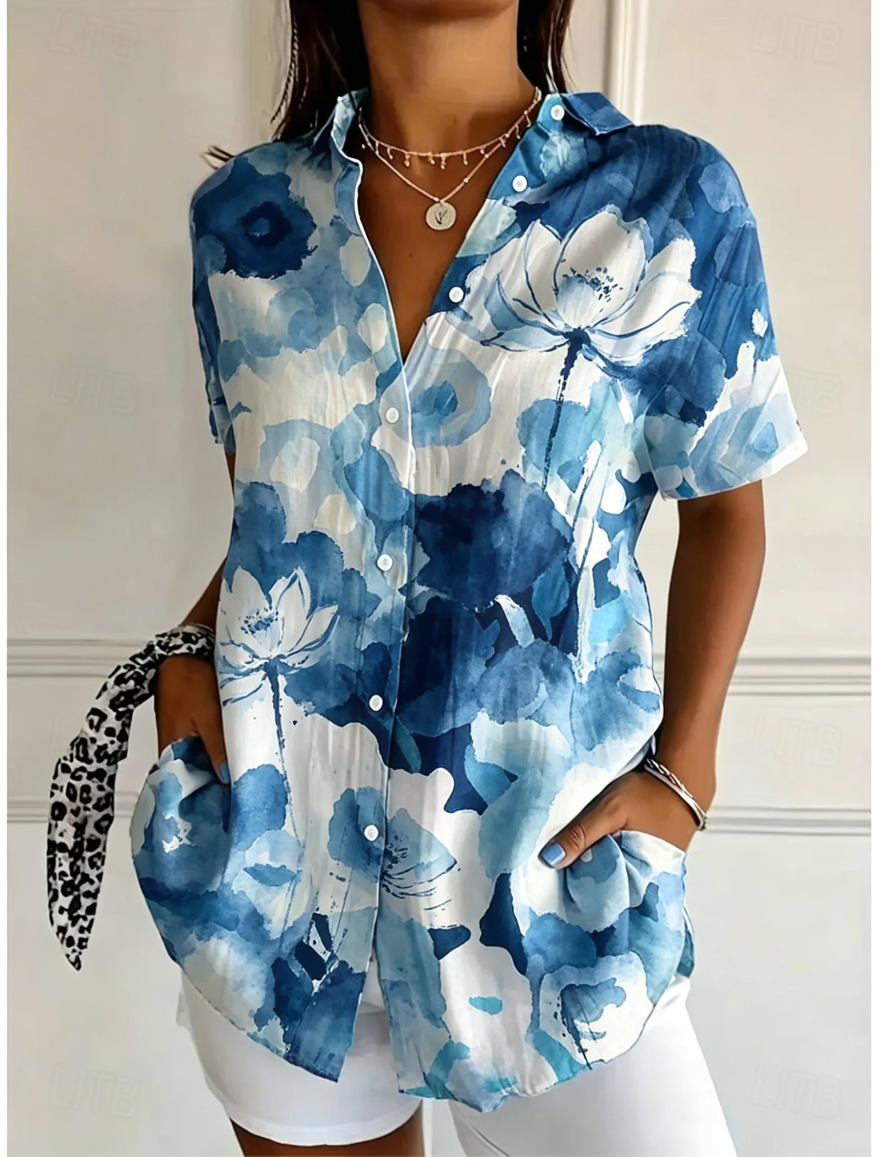Women's Short Sleeve Watercolor Lotus Print Button Down Casual Shirt Elegant Daily Blouse Tops in Blue White for Spring Summer
Women's Short Sleeve Watercolor Lotus Print Button Down Casual Shirt Elegant Daily Blouse Tops in Blue White for Spring Summer