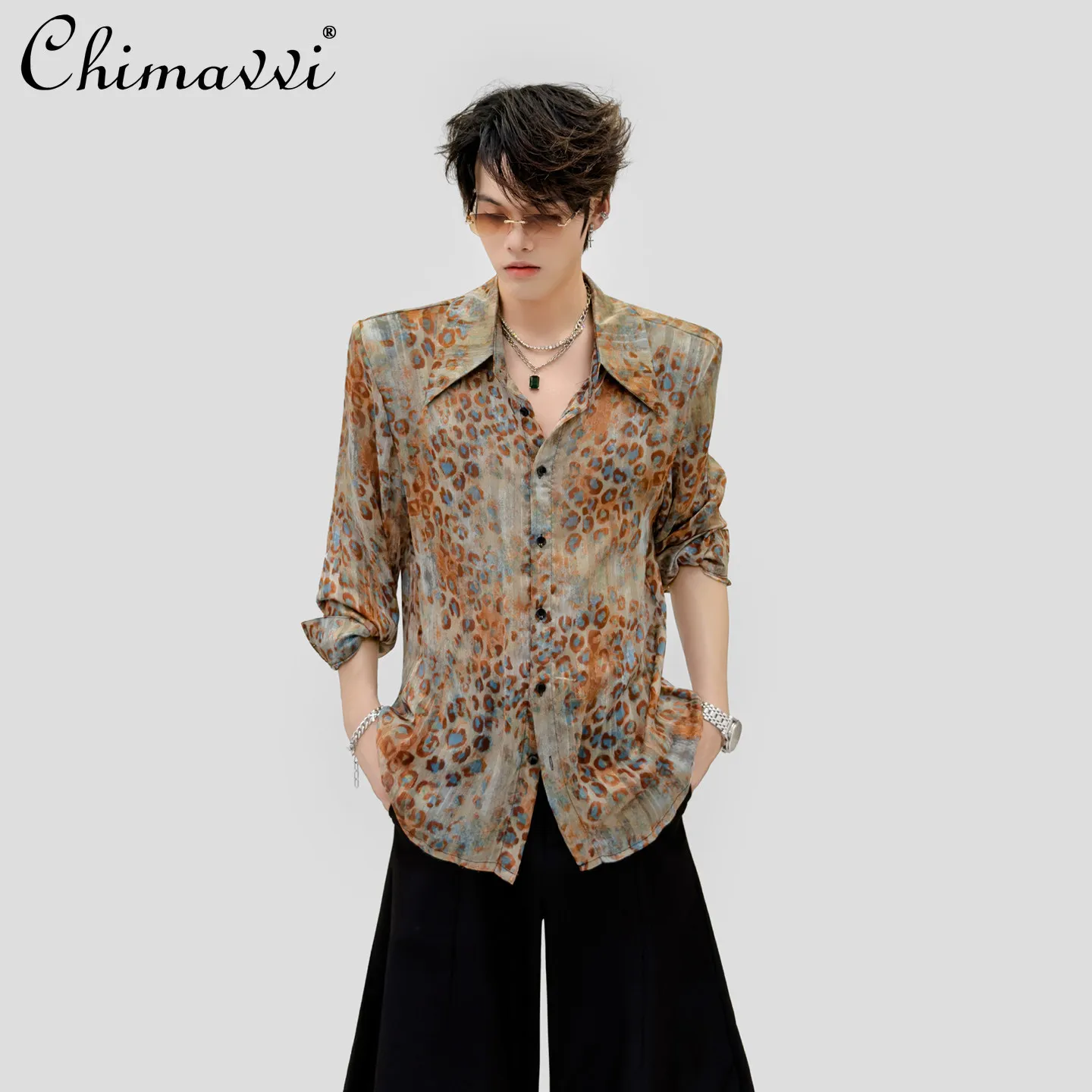 American Fashion Retro Leopard Print Polo Collar Long Sleeve Single Breasted Loose Versatile Casual Men's Chiffon Shirts Tops
American Fashion Retro Leopard Print Polo Collar Long Sleeve Single Breasted Loose Versatile Casual Men's Chiffon Shirts Tops