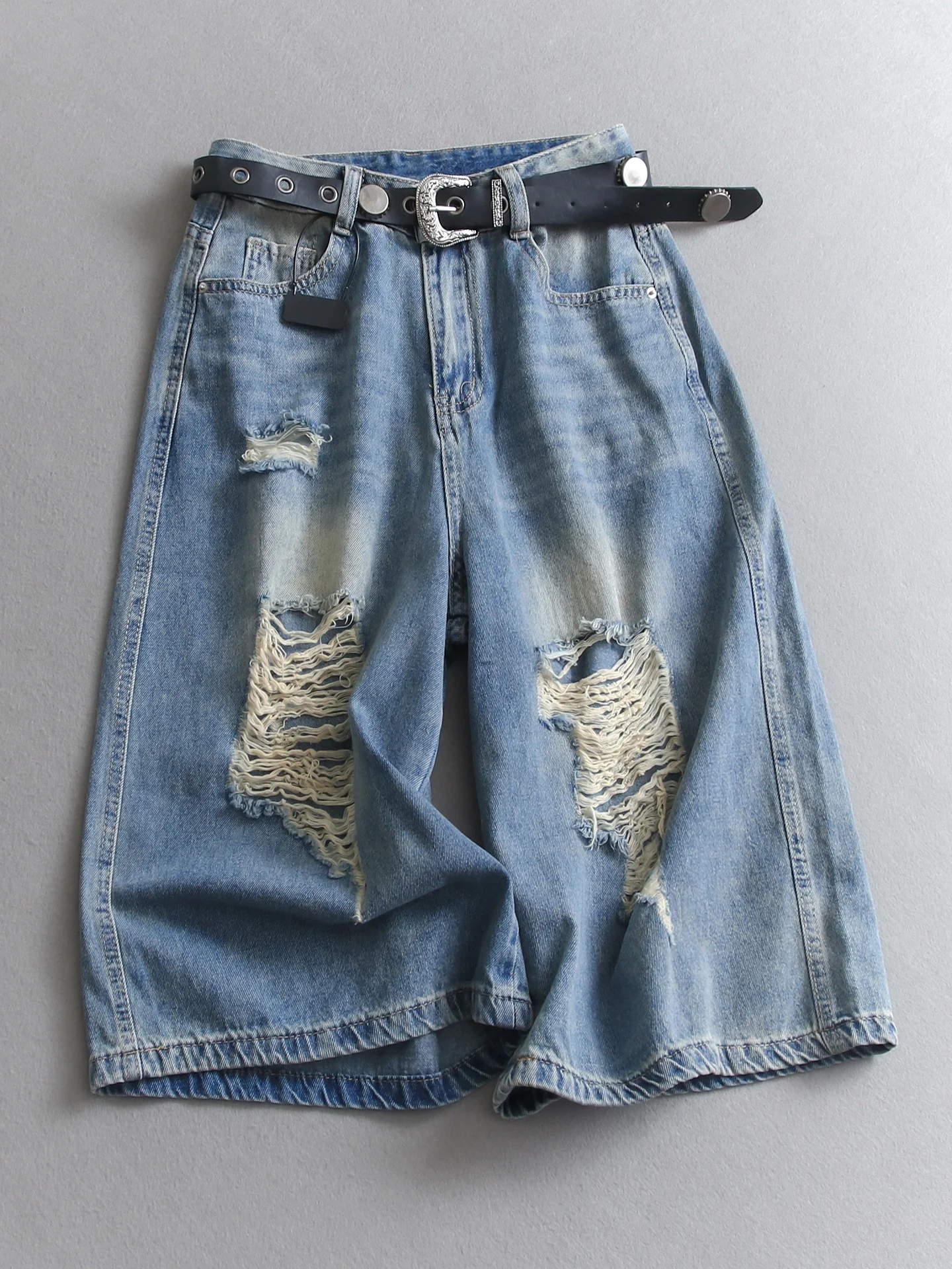 Retro Distressed High Waist Loose Straight Leg Wide Leg Jeans Short Pants Five Parts Women's Summer Cotton Blend Denim Shorts
Retro Distressed High Waist Loose Straight Leg Wide Leg Jeans Short Pants Five Parts Women's Summer Cotton Blend Denim Shorts