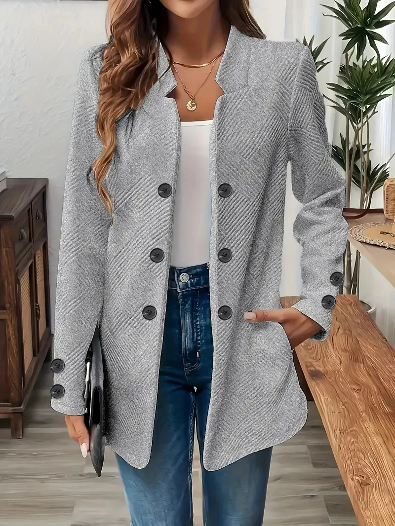 2025 Autumn and Winter Women's Blazers Casual Suit Fashion Black Jacket Three-plate Double Button Top Office Coat for Female
2025 Autumn and Winter Women's Blazers Casual Suit Fashion Black Jacket Three-plate Double Button Top Office Coat for Female